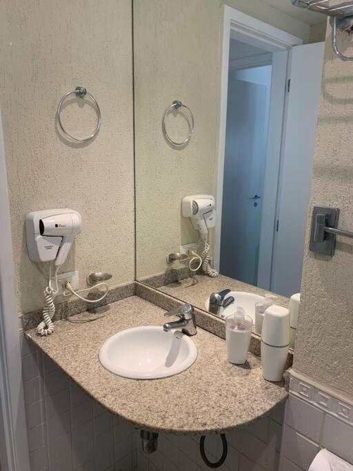 Copacabana - Flat Com Servico E Garagem Apartamento Río de Janeiro